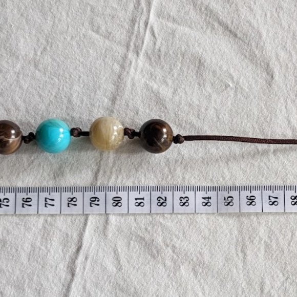 Midmod Resin Bead Necklace - Picture 5 of 5